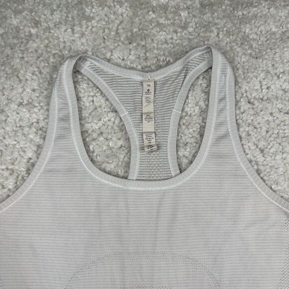 Lululemon Swiftly Tech Racerback Tank White - Picture 6 of 15